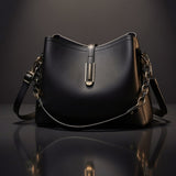 Helena - Chain Strap Shoulder Bag
